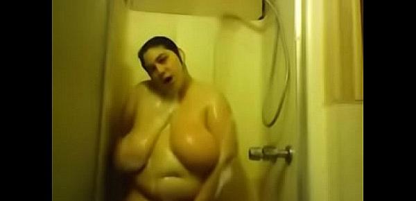  bbw solo shower webcam